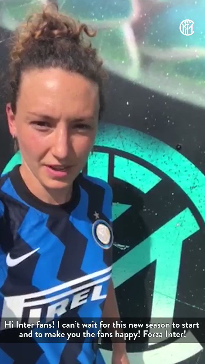 ๐คณ | SALUTO
Il saluto di Ilaria #Mauro a tutti gli #InterFans! E voi, siete pronti? ๐ช
#WelcomeIlaria #InterWomen https://t.co/lFO0P1RhW0