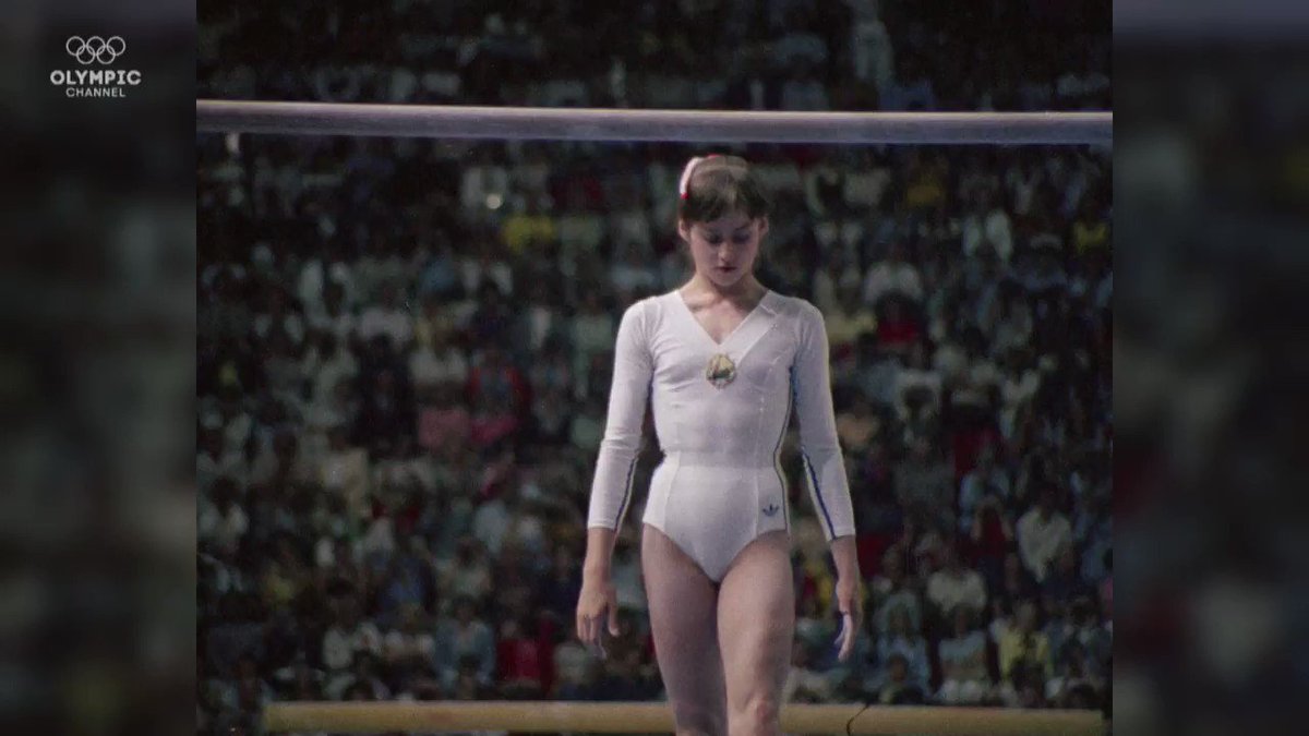 Всё изменила румынская гимнастка Надя Команечи на Играх в Монреале в 1976 г...
