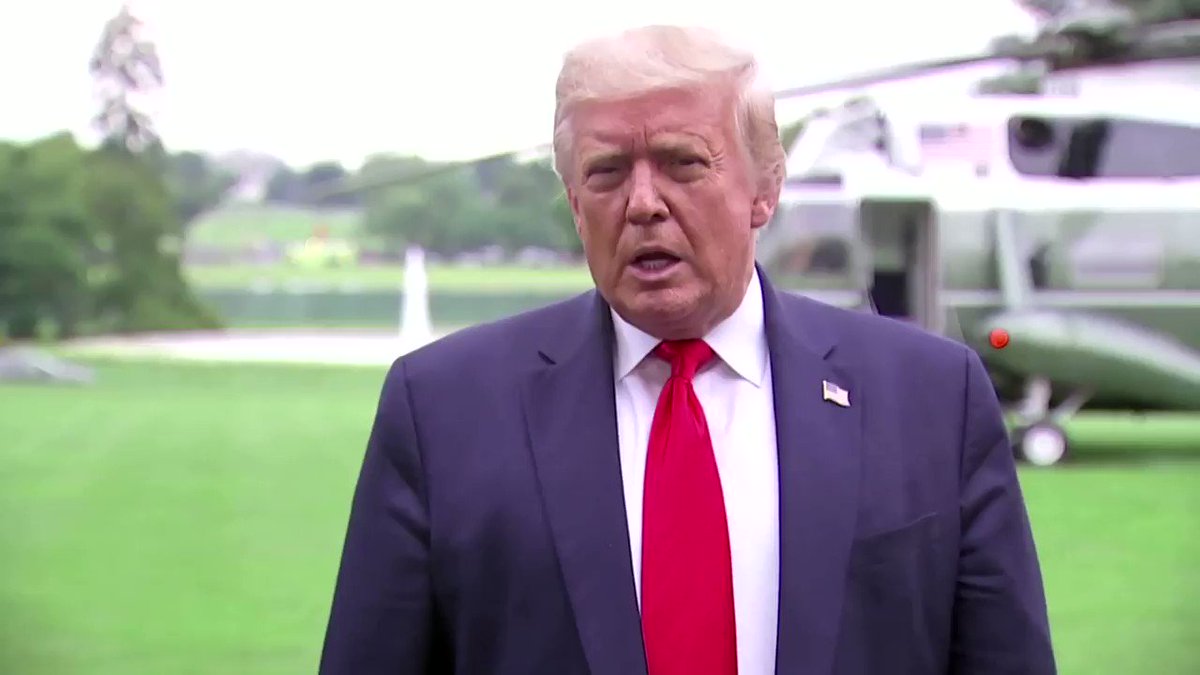 President Donald Trump said he would sign an executive order to ban TikTok in the U.S., ratcheting up pressure on the Chinese owner to sell the app https://t.co/xuI2LM7WaI https://t.co/0rIpDRd7zh