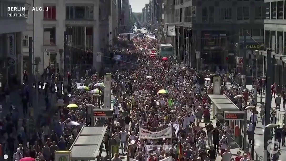 This was the scene in Berlin, where an estimated 17,000 people defied social-distancing and mask requirements to join a protest supported by neo-Nazi groups, conspiracy theorists and others who said they were fed up with the restrictions.
Read the latest. https://t.co/QFWyHTTMb0 https://t.co/h9CuxYCERg