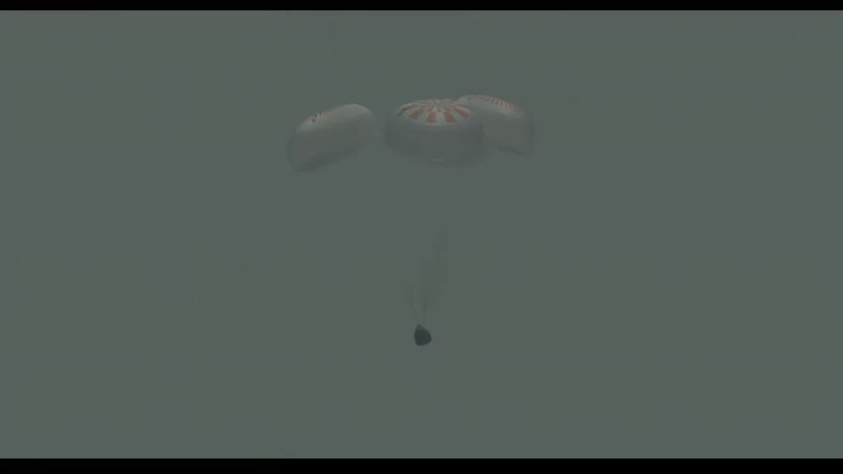 Gratulation SpaceX und NASA!
Ein kleiner Schritt näher zu Mond und Mars.