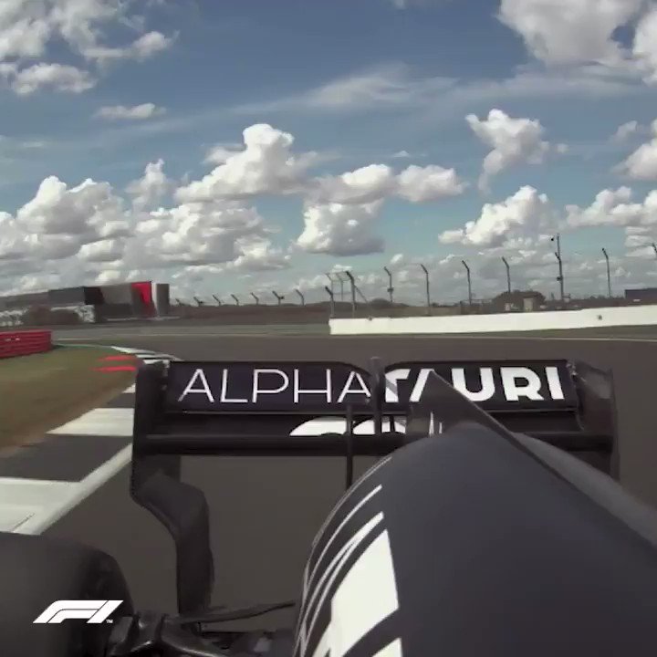 The last few seconds before that big crash for @kvyatofficial on Sunday 👀
#BritishGP 🇬🇧 #F1 https://t.co/4ZeAdyf5g7