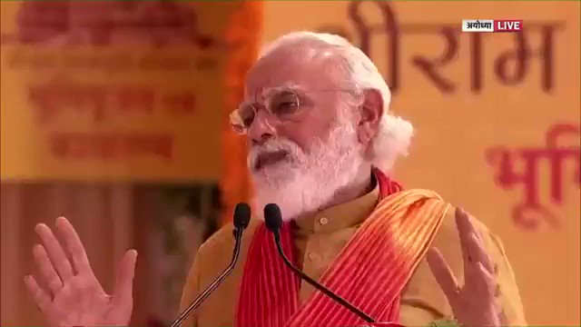 राम समय, स्थान और परिस्थितियों के हिसाब से बोलते हैं, सोचते हैं, करते हैं। राम हमें समय के साथ बढ़ना सिखाते हैं, चलना सिखाते हैं।
राम परिवर्तन के पक्षधर हैं, राम आधुनिकता के पक्षधर हैं। उनकी इन्हीं प्रेरणाओं और आदर्शों के साथ भारत आज आगे बढ़ रहा है। https://t.co/uleGkVUhXr