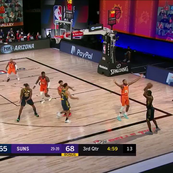 💪 strong finish by @Original_Turner for your @VectrenIndiana high energy play of the game ⚡️
#IndianaStyle https://t.co/eL43TilnHg