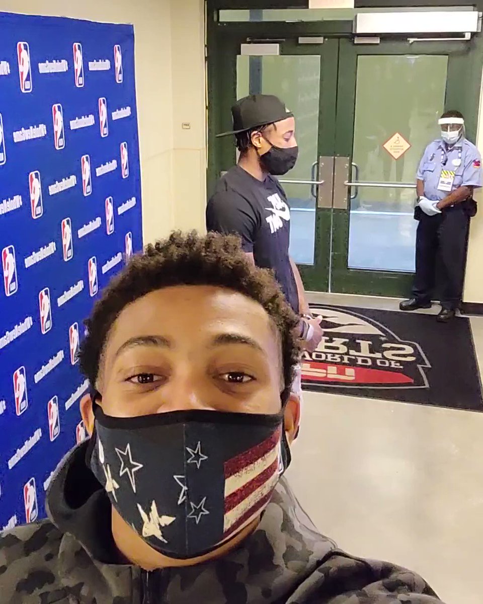 "We went out there, kept fighting and persevered."
Postgame sound with Keldon Johnson 🔊⬆️
@SamsungMobileUS | Captured #withGalaxy S20+ 5G https://t.co/oNHm5OrtiP