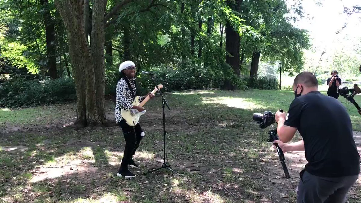My band will put on concert shot one element at a time to maintain #socialdistancing. We try and stay positive in a stream of bad news this year. Another friend of mine has #died. https://t.co/feR402GjiW