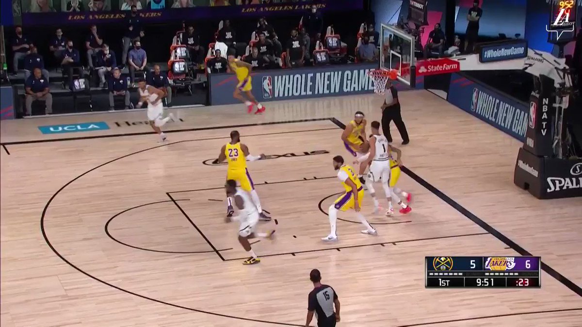 HIGHLIGHTS: With 27 points, three steals, and two blocks, @AntDavis23 dominates on both sides of the hardwood. https://t.co/JGnOxs7ihE