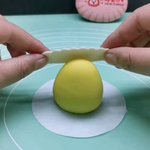 こんな可愛すぎる餃子ある？食べるのが勿体ない!w