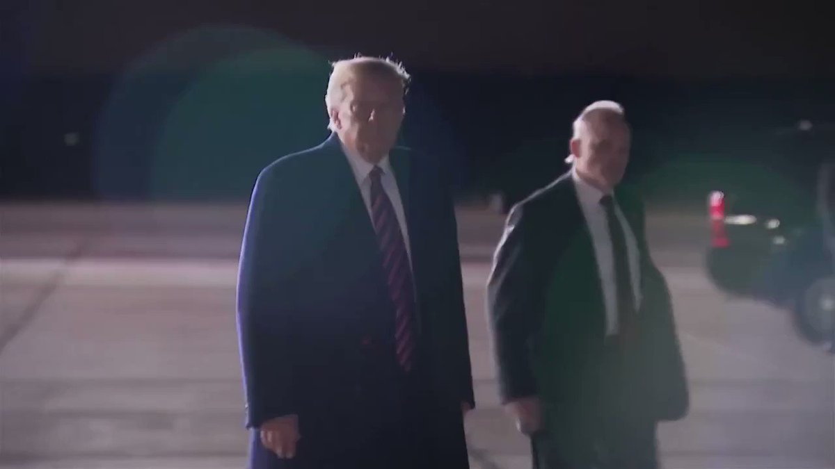 @TeamTrump's photo on #RIPRBG