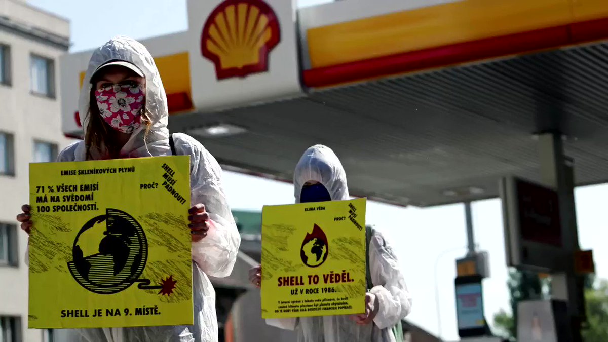 Royal Dutch Shell is looking to slash up to 40% off the cost of producing oil and gas to prepare for an energy transition. More here: https://t.co/ACxJ1BnvwQ https://t.co/P22InMnGxe