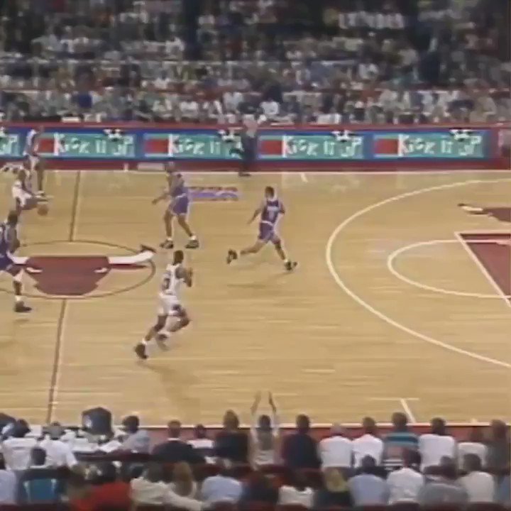Scottie Pippen turns 55 today.
🏆 6x NBA Champion
🔒 8x All-Defensive First Team
🏅 2x Olympic gold medalist
⭐️ Naismith Basketball Hall of Famer
Still one of the greatest posters of all time. https://t.co/fRIsXZf125