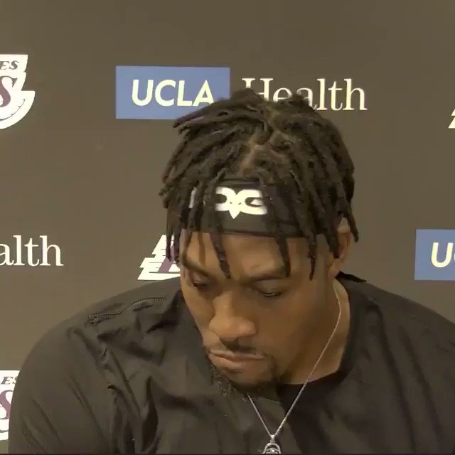 “It’s simple. Job’s not finished.”
Dwight got us thinking about Kobe with this answer. https://t.co/lL9dd5pVk5