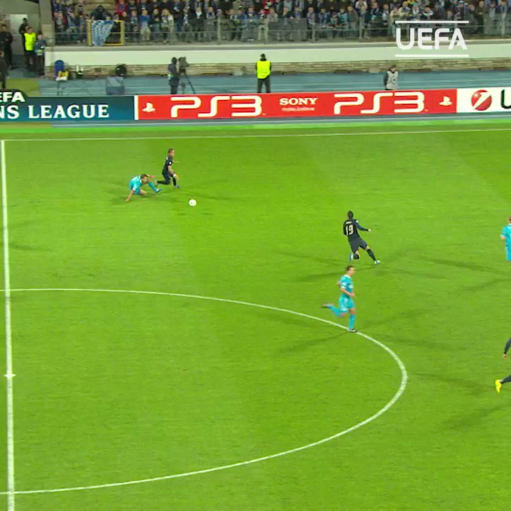 Happy Birthday James Rodríguez. Here s a throwback to his first goal 