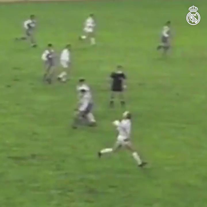 π© MartΓn VΓ‘zquez..La classe!
π @realvalladolidE
π 1989/90
π @LaLigaFRA
#HalaMadrid | #RealFootball https://t.co/35UKnk4FHK