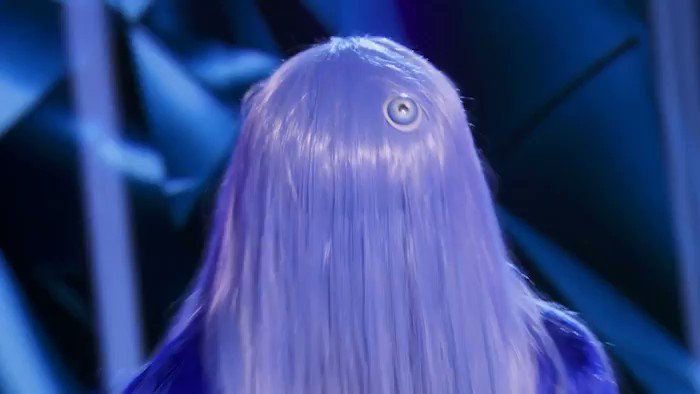 playing peek-a-boo or blinking? 🤨 #TheMaskedSinger