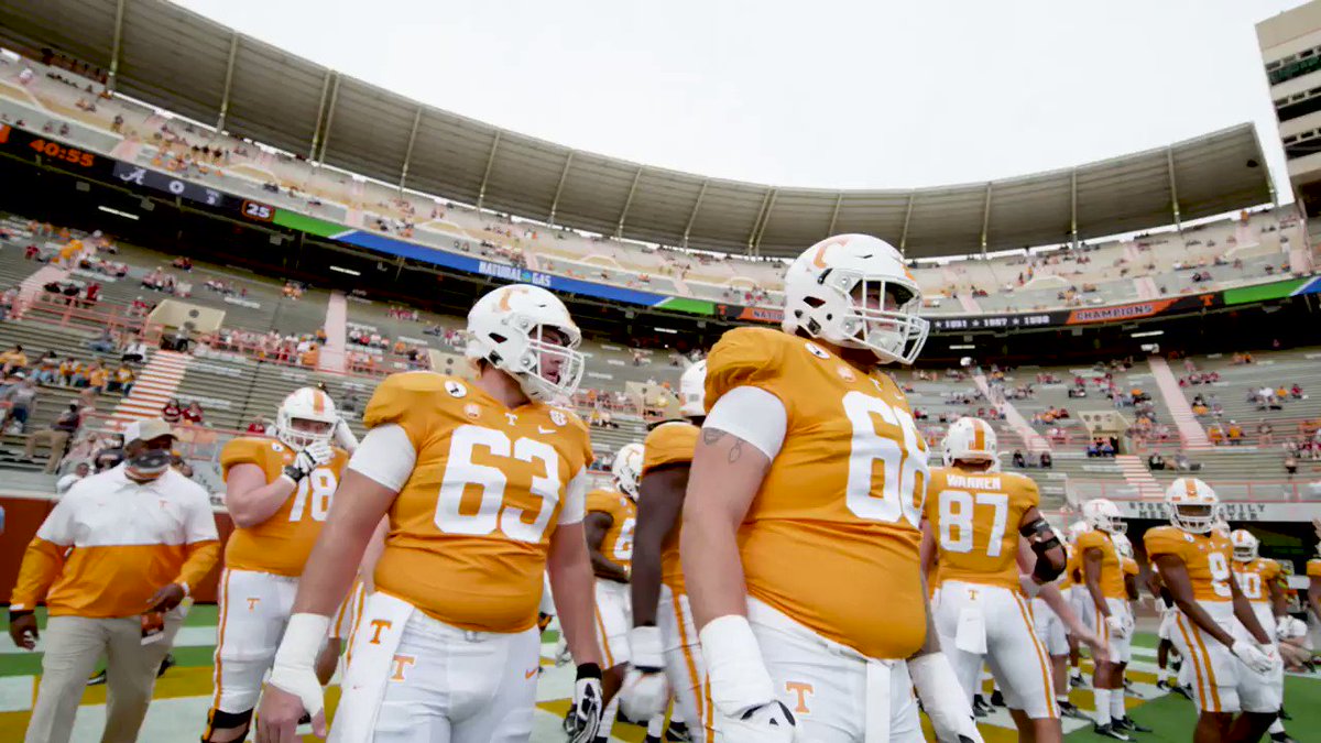 The Mays Brothers
It's a Tennessee family kind of thing π€
@cade_mays + @CooperMays
#PoweredByTheT https://t.co/YfO0qEtQXX