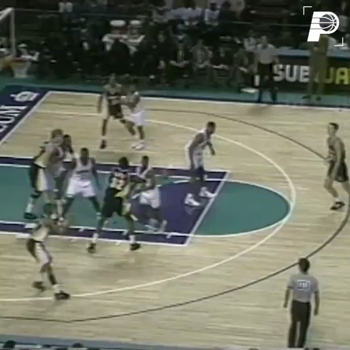 ππ ππ½πΎπ πΉπΆπ in 1992, @ReggieMillerTNT dropped a career-high 5οΈβ£7οΈβ£ points on the Hornets. The number still stands as our NBA franchise record π https://t.co/wcan1CR1tm