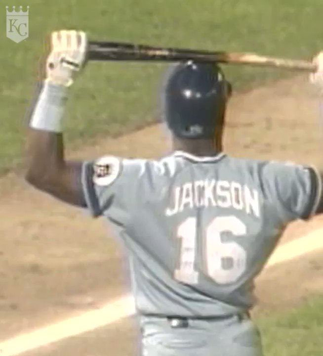 Happy 58th birthday to Bo Jackson 