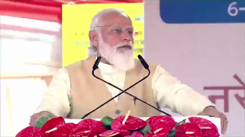 किसान अगर सरकारों की बातों से कई बार आशंकित रहता है तो उसके पीछे दशकों का इतिहास है।
जिन्होंने छल किया, उनके लिए झूठ फैलाना मजबूरी बन चुका है। लेकिन अब छल से नहीं, गंगाजल जैसी पवित्र नीयत से काम किया जा रहा है।
हमारी सरकार का ट्रैक रिकॉर्ड देखेंगे तो सच अपने आप सामने आ जाएगा। https://t.co/cR2t4bsozI