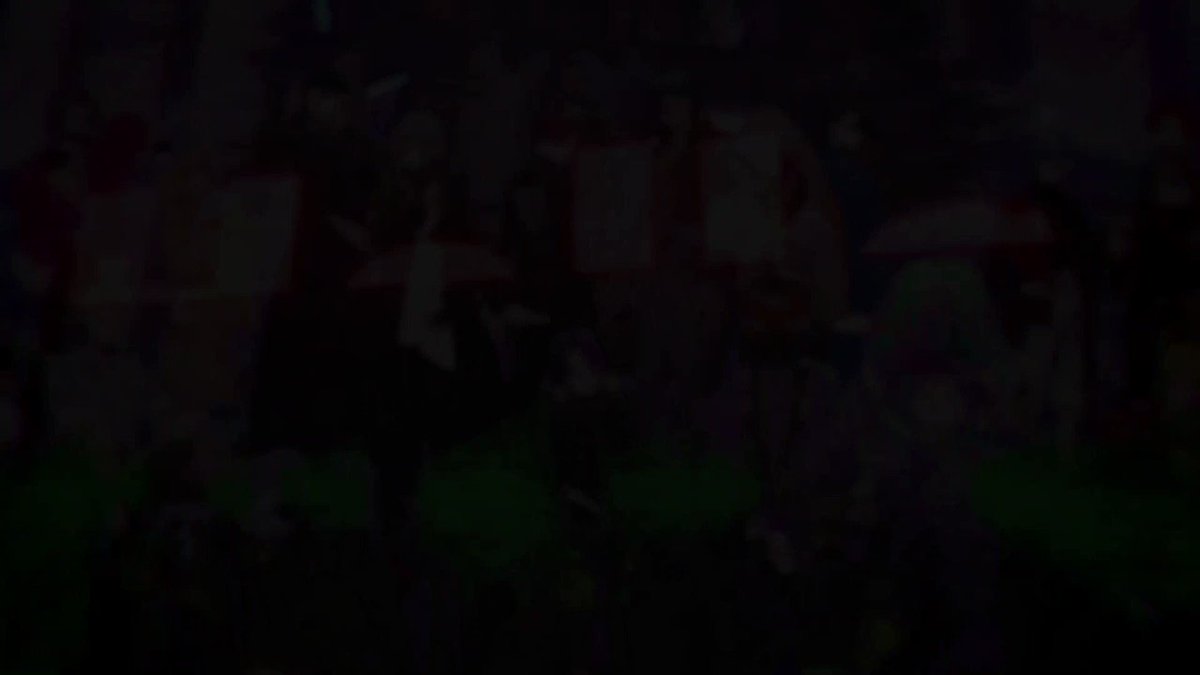 そら 正直mvの時は好みじゃないかなーとか思ってたんですが Cd全部聴いてみたら全然好きな曲だった っ ごめん デッキー あなたの曲を信じられなくて 五体投地で土下座する 後 歌詞に好きなワードが多い ライブでやるならdaaのところは是非振付