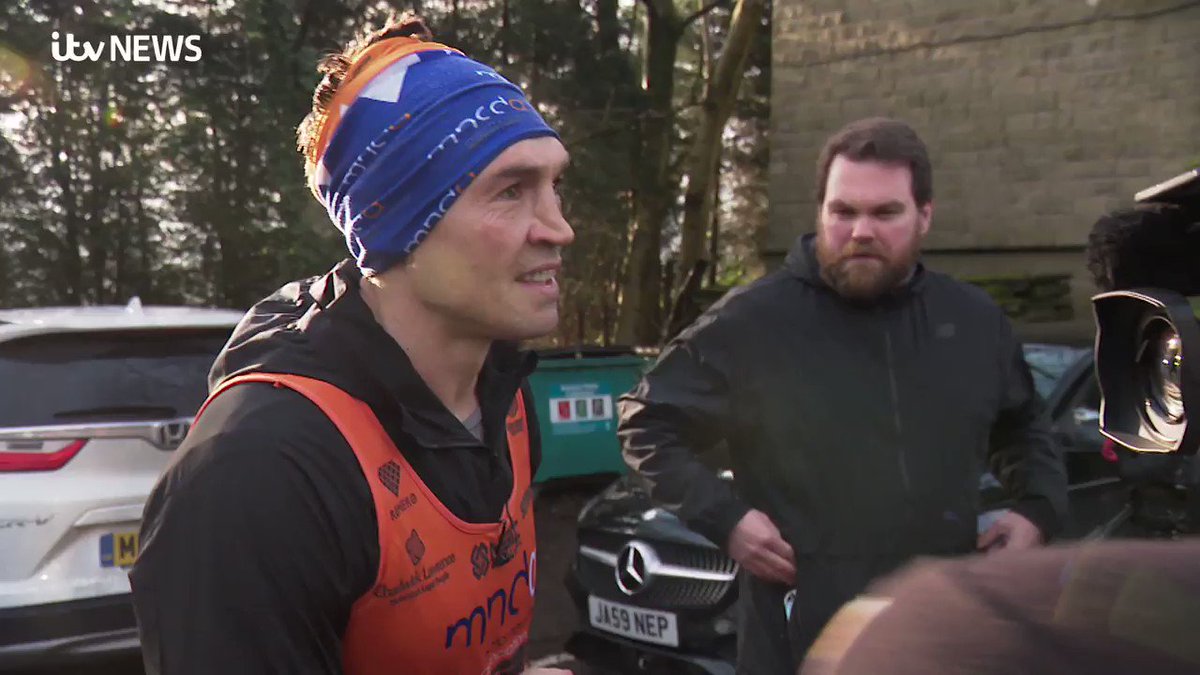 'Would I do it again? In a heartbeat. that's what friends do'
WATCH: Kevin Sinfield has raised over Β£1.2m after completing seven marathons in seven days for former teammate and close friend @Rob7Burrow and the Motor Neurone Disease Association. https://t.co/jvIHLVJeZL