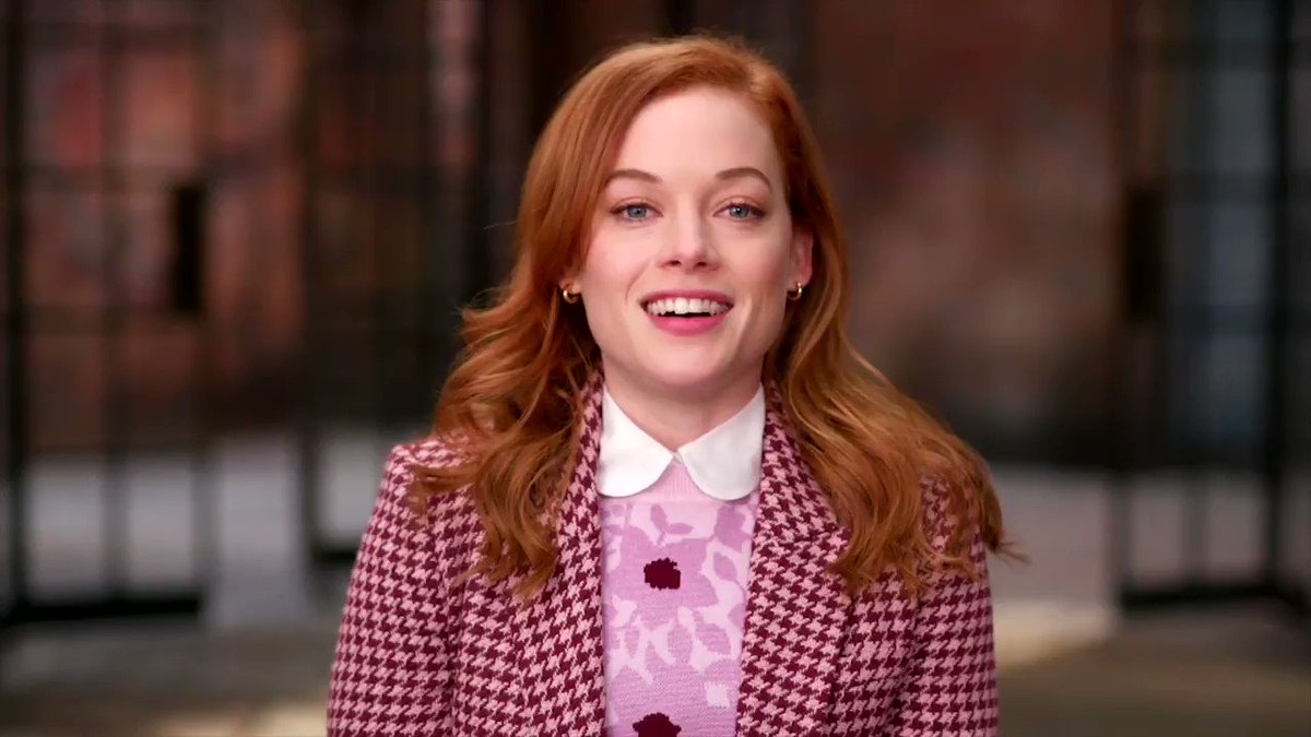 ET Canada' Blames 'the Egg Nog' for Screwing Up Jane Levy's Name