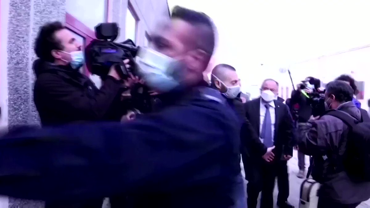 One of Italy's largest-ever mafia trials kicked off with more than 330 suspected mobsters and their associates facing an array of charges, including extortion, drug trafficking and theft https://t.co/va9f80b9GG
