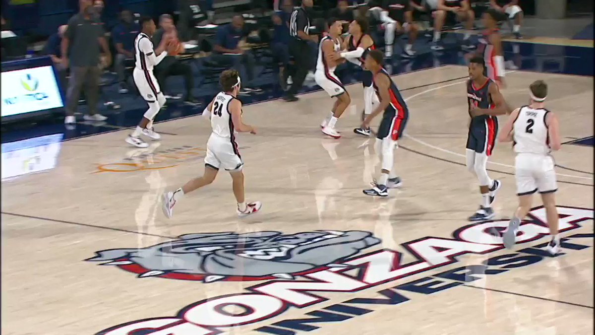 @ZagMBB's photo on Pepperdine