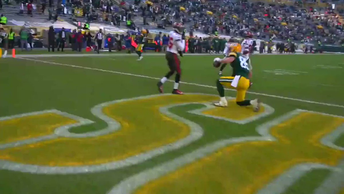 Packers answer back.
#GoBucs 28, #GoPackGo 17
📺: #TBvsGB on FOX
📱: NFL app // Yahoo Sports app: https://t.co/cHuzDq5flQ https://t.co/h7DZORaIGS