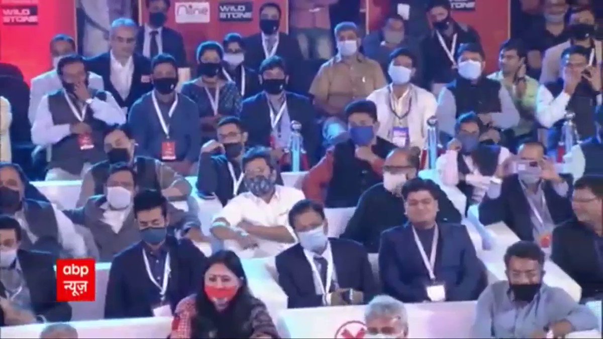 Amit Shah (@AmitShah) on Twitter photo 2021-02-18 16:54:22 ममता जी ने कम्युनिस्टों को हटाकर सत्ता परिवर्तन को ही परिवर्तन मान लिया। हम सरकार तो बदलेंगे ही लेकिन हमारे परिवर्तन का लक्ष्य सिर्फ मुख्यमंत्री बदलना नहीं, सोनार बांग्ला की रचना करना है। देश में जहां भी मोदीजी के नेतृत्व में भाजपा सरकार बनी वहां हमने सुशासन का रिकॉर्ड बनाया है। ममता जी ने कम्युनिस्टों को हटाकर सत्ता परिवर्तन को ही परिवर्तन मान लिया। हम सरकार तो बदलेंगे ही लेकिन हमारे परिवर्तन का लक्ष्य सिर्फ मुख्यमंत्री बदलना नहीं, सोनार बांग्ला की रचना करना है। देश में जहां भी मोदीजी के नेतृत्व में भाजपा सरकार बनी वहां हमने सुशासन का रिकॉर्ड बनाया है।
