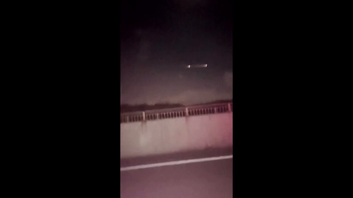 Reuters On Twitter Remnants Believed To Be From A Chinese Rocket Were Seen Re Entering Earth S Atmosphere Above The Skies Of Queensland Australia Https T Co Eqbzt3nymq Https T Co Aluajf2wmd