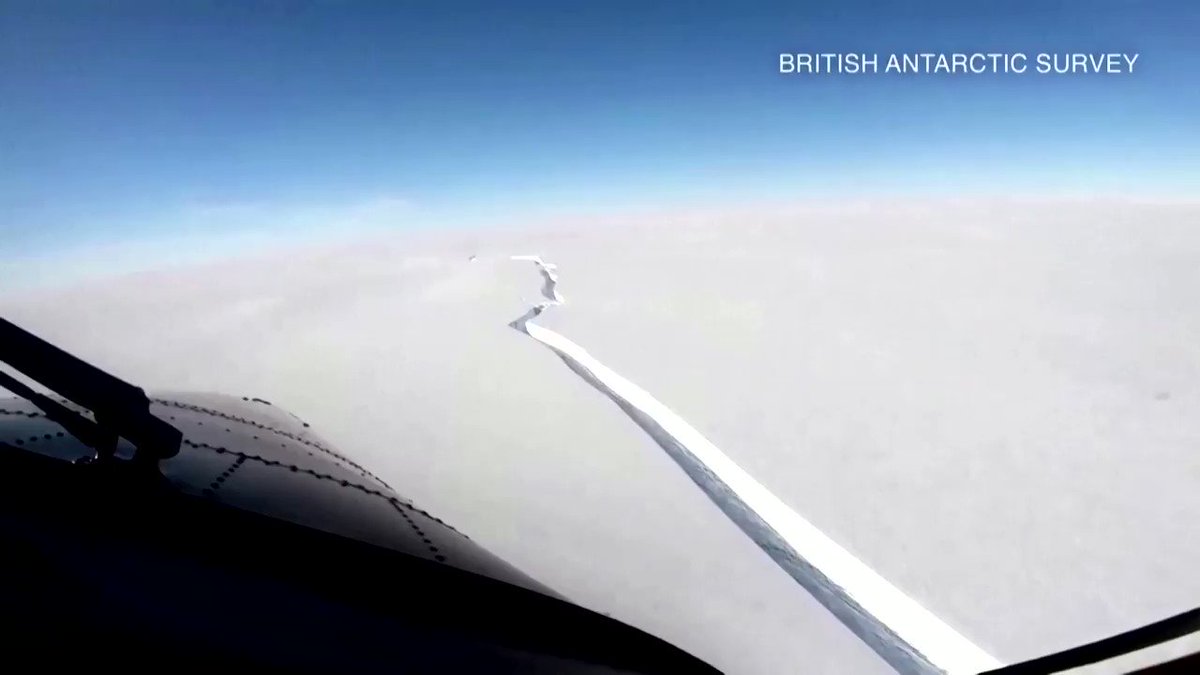 Almost 10 years after scientists discovered the first cracks, a huge iceberg broke off from the Brunt Ice Shelf in Antarctica https://t.co/NuzP7wvHxX