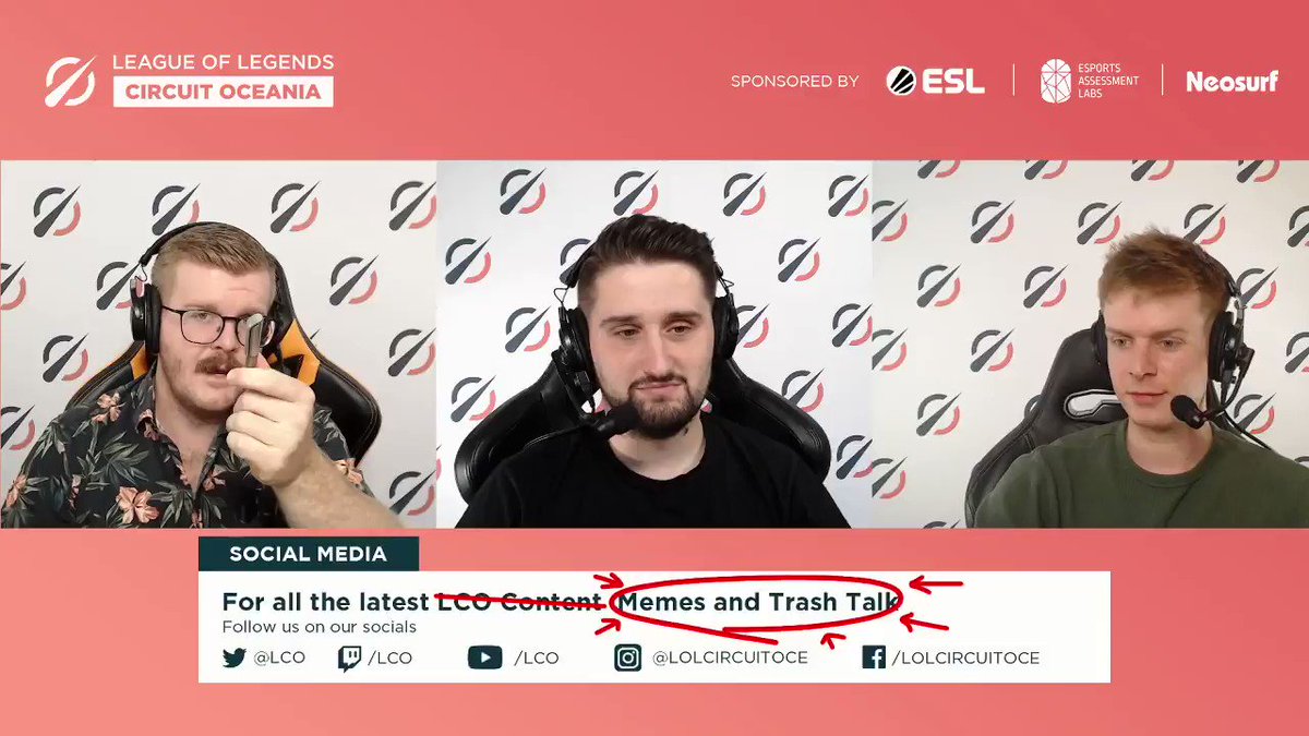 It's time for all the funny guys and girls to shine! 🌞
Send in your best LCO memes throughout the night and we'll show them on the stream!
📺 https://t.co/SQCykOsALH https://t.co/M8kfxibEhO