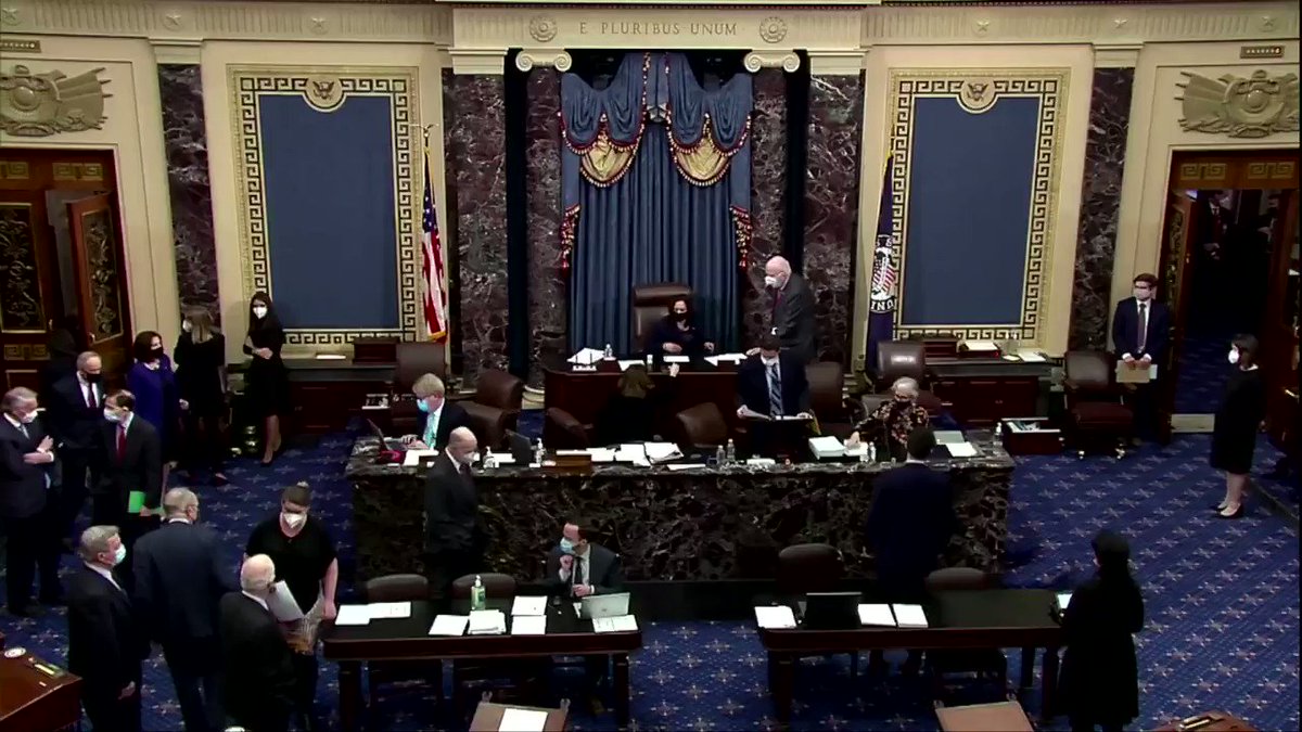 Liberal and moderate Democrats reached a deal that would scale back federal unemployment benefits in a COVID-19 aid bill to $300 per week, from the proposed $400 https://t.co/4h8SBacbvW https://t.co/JdoE7SzpIy