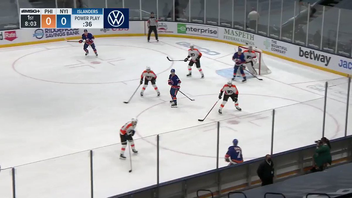 @Sportsnet's photo on Matt Martin