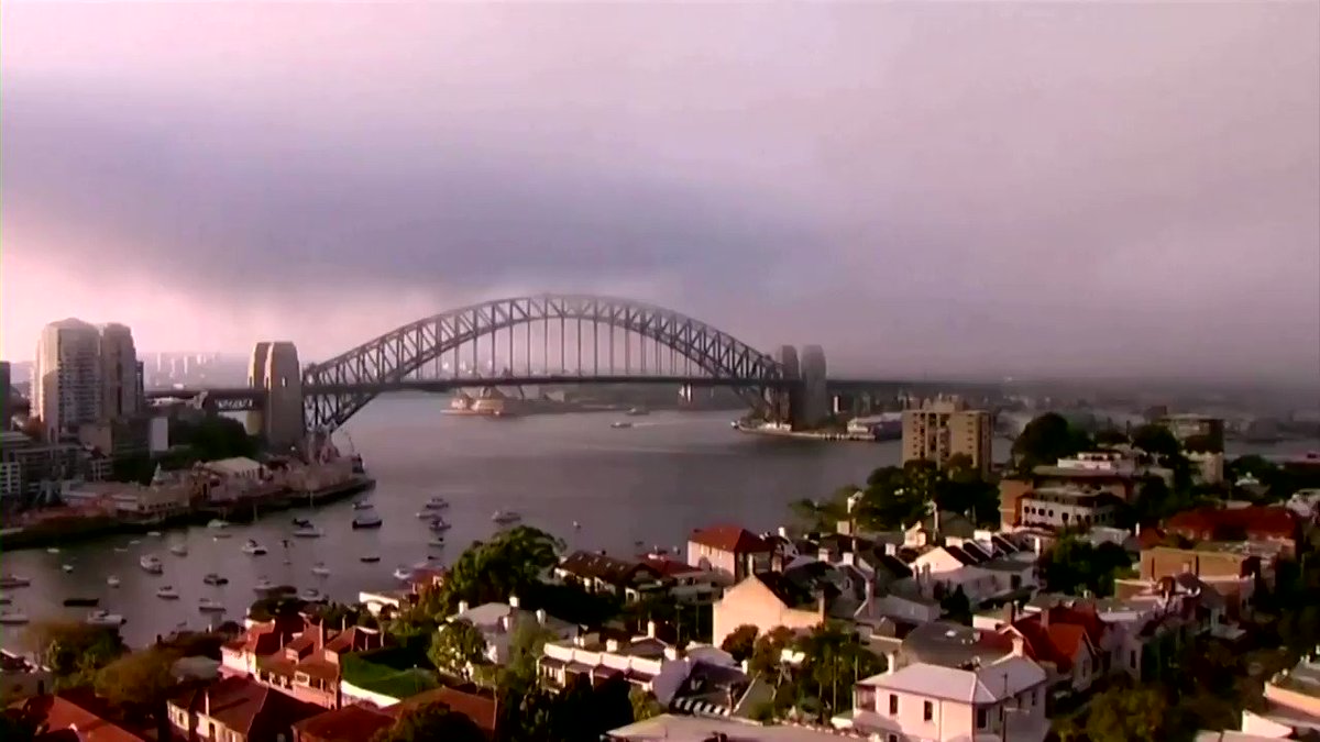 WATCH: Fog and smoke enveloped Australia’s largest city of Sydney, concealing landmarks like the Sydney Opera House and Harbour Bridge https://t.co/ODMWQ4DUbi