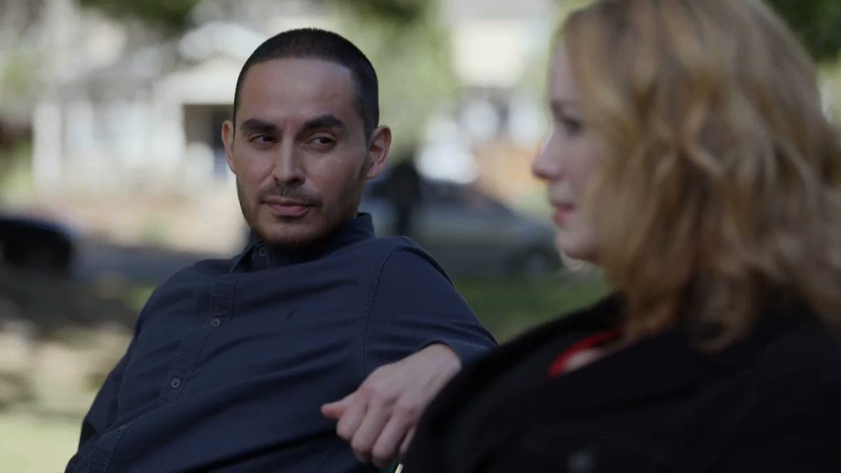 Good Girls Rio S Gift To Beth May Provide A Major Clue About Their Relationship