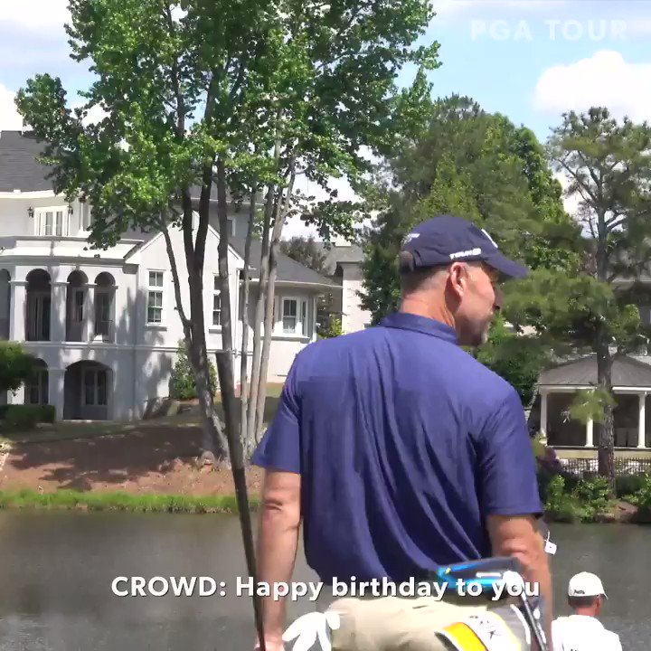 Happy birthday, John Smoltz!  The whole crowd showed the Hall of Famer love 