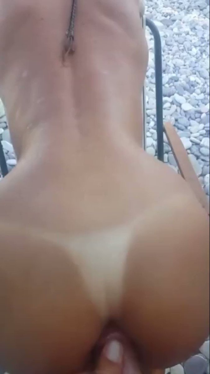 Sahil kenarında porno
