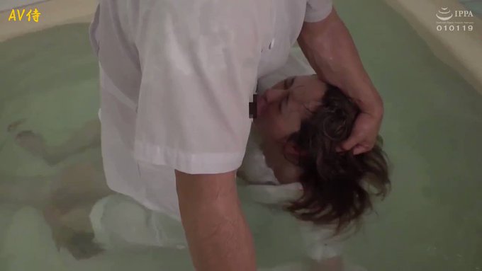 【30％オフキャンペーン】
看護師を水中でレイプしちゃうでござる。 

https://t.co/hBf5UvxSoY https://t.co/yyonZMhIPp