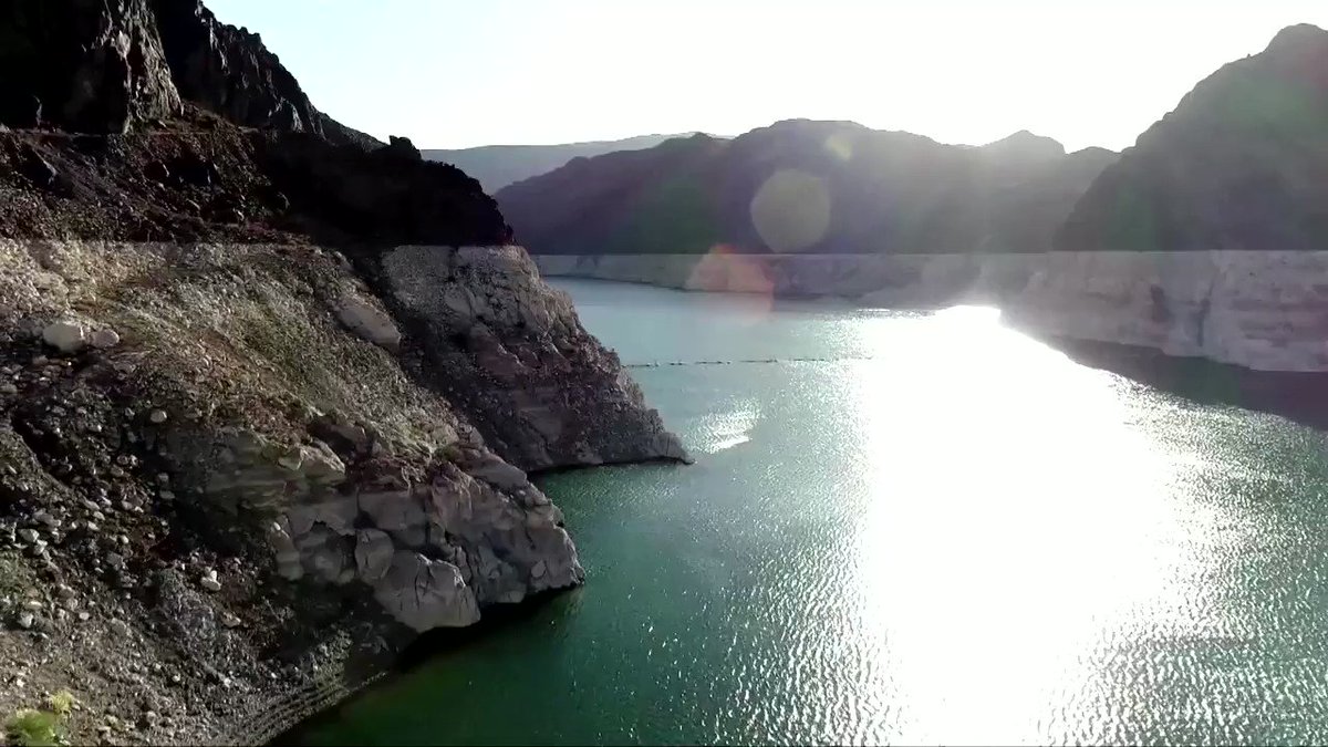 The reservoir created by Hoover Dam, an engineering marvel that symbolized 20th Century American ingenuity, has sunk to its lowest level ever, underscoring the gravity of the extreme drought across the U.S. West https://t.co/NfIeKX6lxu https://t.co/1TOCILNoub
