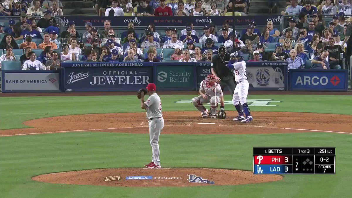 @Dodgers's photo on Mookie