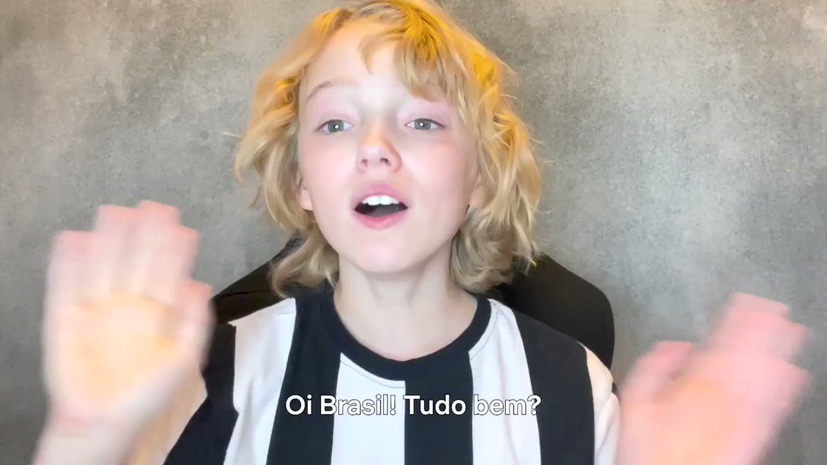 Christian Convery, o nosso Gus, reagindo aos comentários de vocês é a coisa mais ✨🥰💞😍💫🥺💕🤧 que eu vi esse ano. https://t.co/ymB9vdLh2g