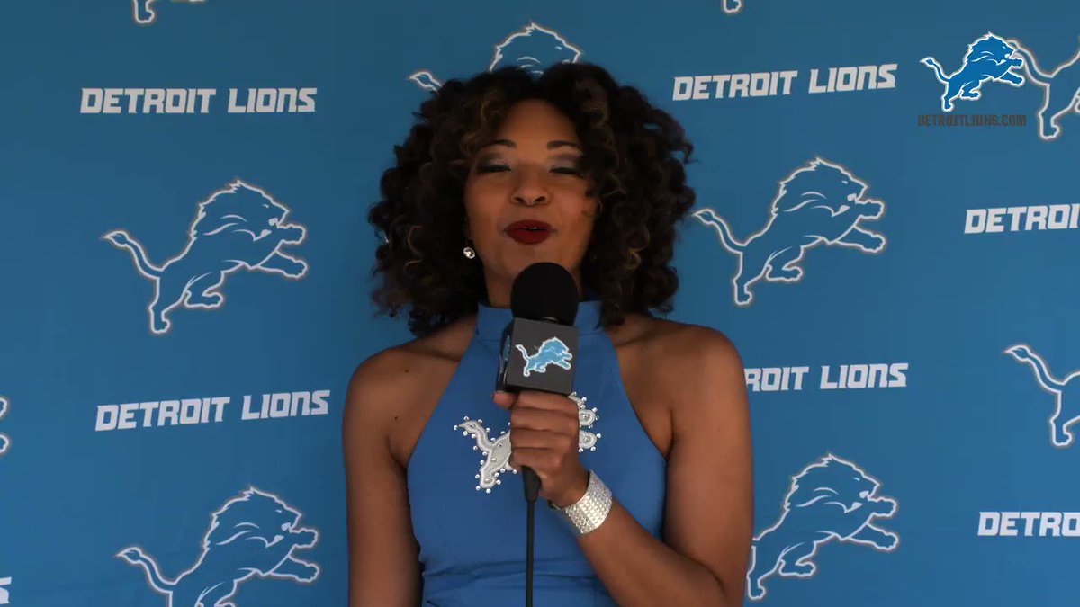 The #Lions honored 8th grade students from @DetLionsAcad being promoted to high school with a virtual ceremony and an in-person celebration. https://t.co/IYNfixl4Dz