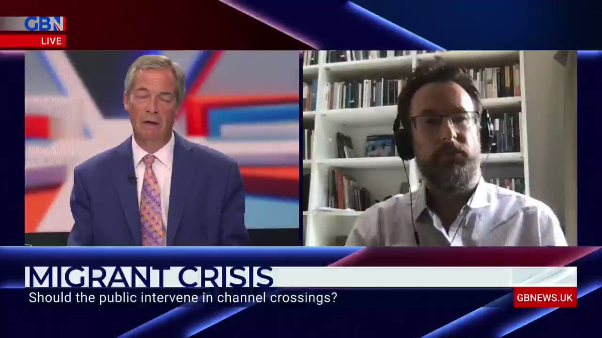 "I keep seeing reports about poor desperate people... but this man looks like he's won the lottery"
ICYMI: Earlier this week, Nigel clashed with Amnesty UK's refugee & migrant rights programme director Steve Valdez-Symonds https://t.co/4gwHi4Mkel