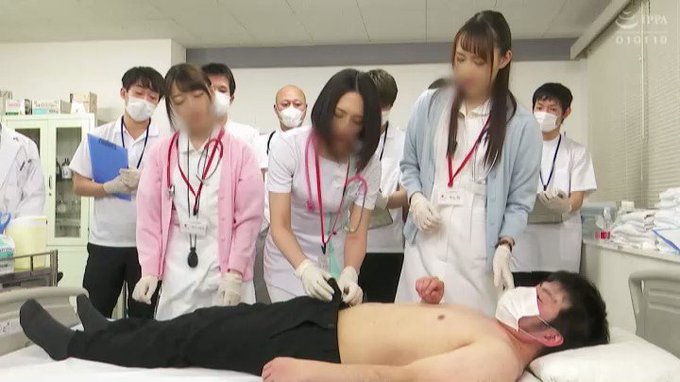 看護福祉専門学校の男性器清掃実習 https://t.co/We94GgHsYI