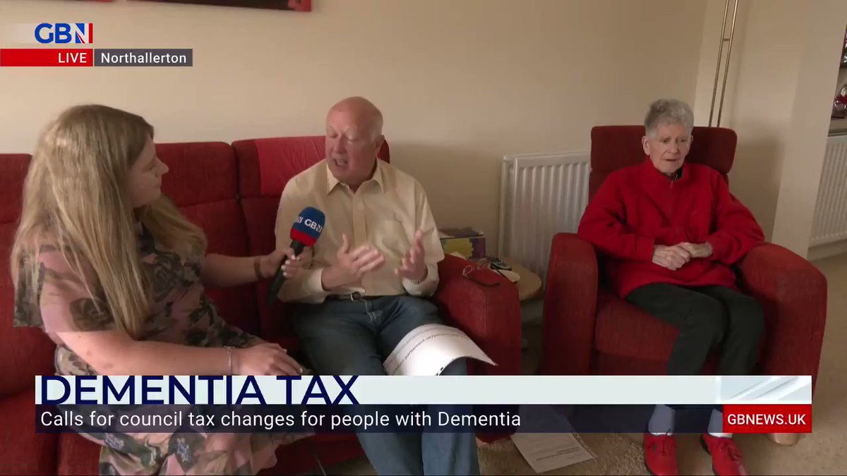 "We were driving home from the airport, we'd been away for a fortnight and she asks me 'are we going on holiday?'"
Anna Riley meets Derek Brown, who's calling on councils to change the way they discount council tax for people with dementia. https://t.co/xJSJN7Wixf