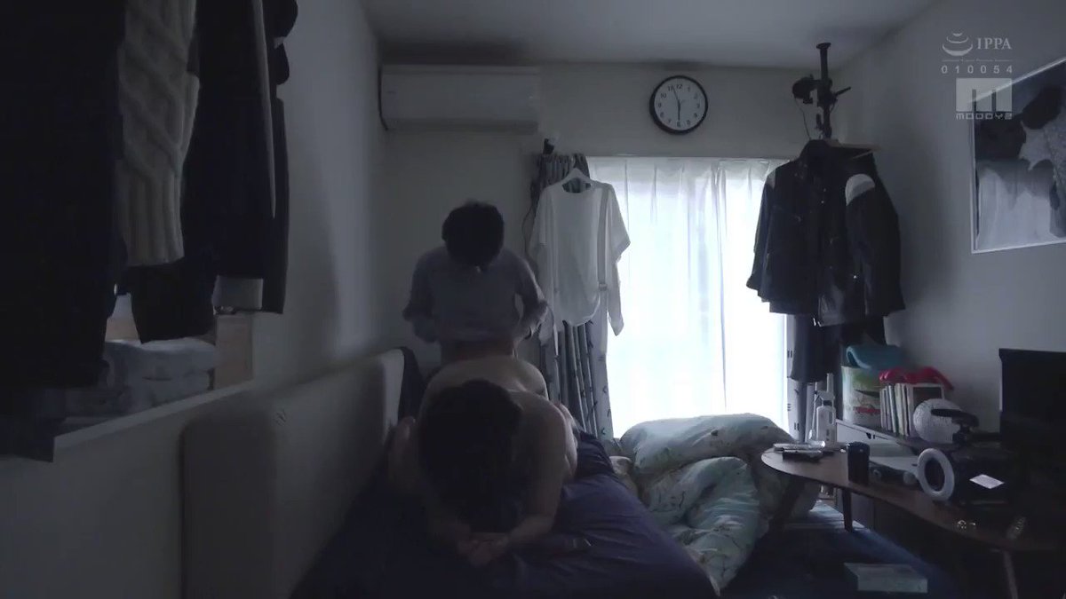 夜を使い果たして朝陽が昇るまでの二人っきりの自宅でただひたすら石原希望に痴女られたい。