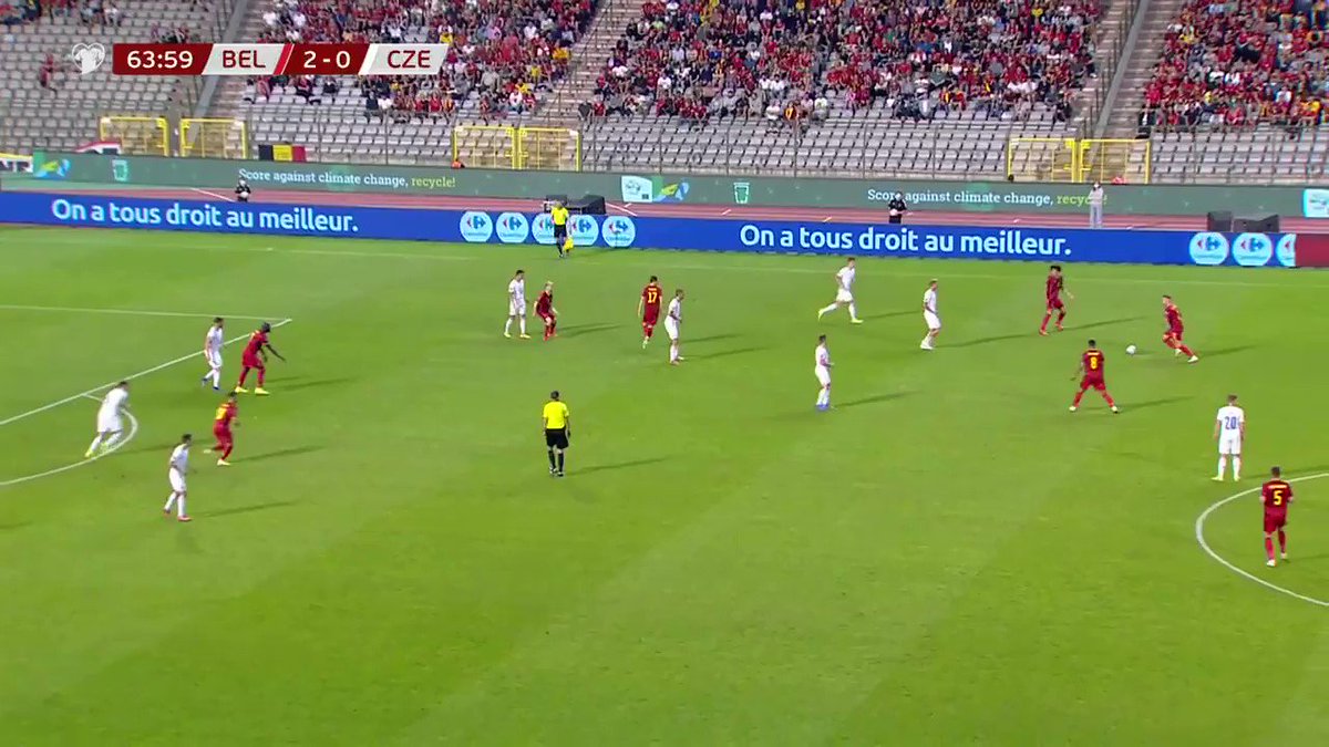 Hazard ➡️ Lukaku ➡️ Saelemaekers

A first international goal for him 💪