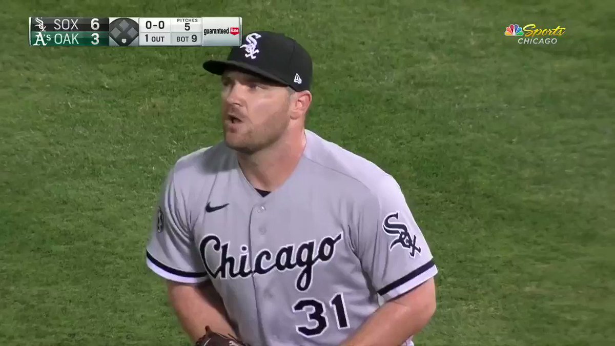 Chicago White Sox on X: José Abreu! What a catch!   / X